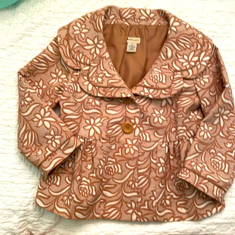 Cute Cropped Sleeve Blazer Size2